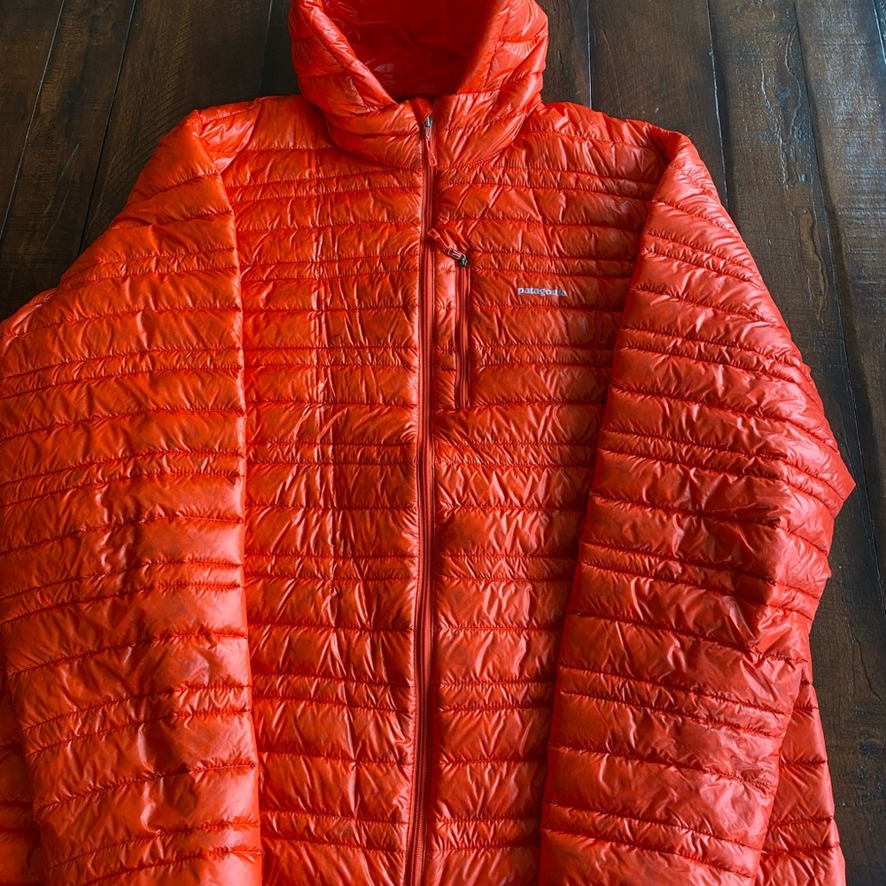 EUC Patagonia Ultra Light Down Jacket